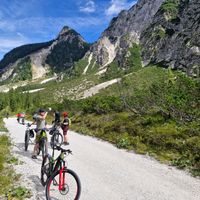 VRSIC, BLEDVATNIÐ OG FLEIRA FALLEGT  |  RAF-FJALLAHJÓLAFERÐ