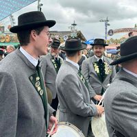 OKTOBERFEST Í MÜNCHEN
