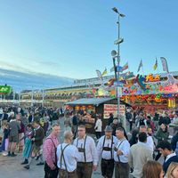 OKTOBERFEST Í MÜNCHEN