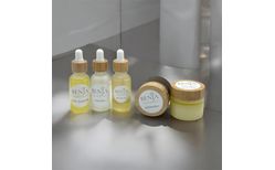 Body glow travel kit