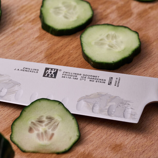 Zwilling Gourmet Santoku-hnífur