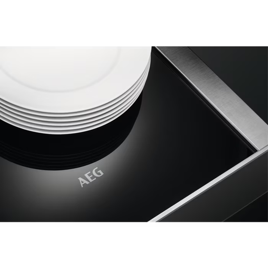 AEG 8000 Hitaskúffa