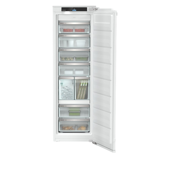 Liebherr Peak AutoDoor frystisk&aacute;pur