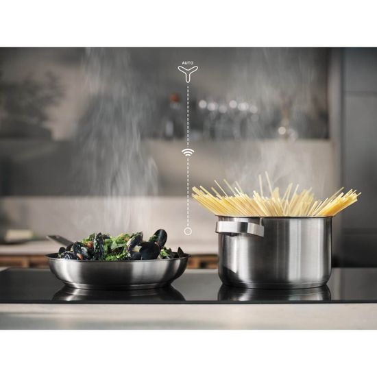 Electrolux SenseBoil 800 SaphirMatt Spanhelluborð