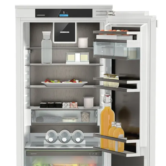 Liebherr Peak K&aelig;li og Frystisk&aacute;pur