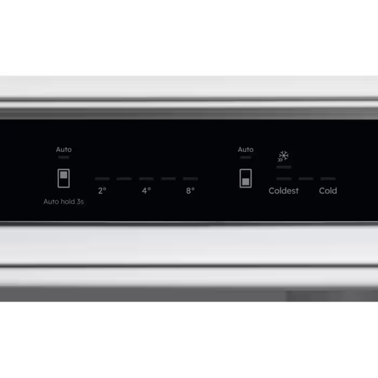 AEG TwinTech 7000 K&aelig;li og frystisk&aacute;pur