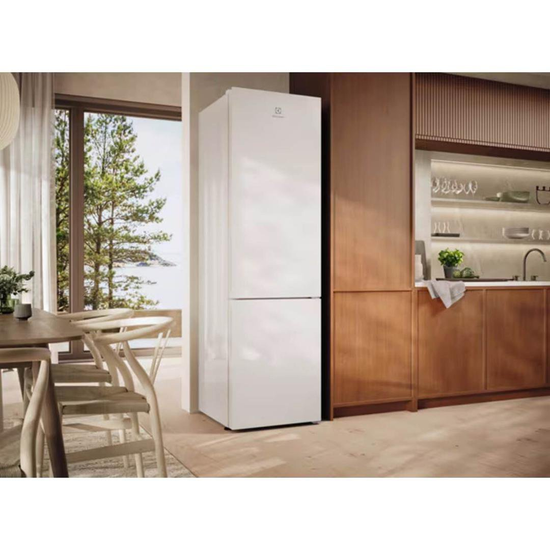 Electrolux Excellence k&aelig;li- og frystisk&aacute;pur