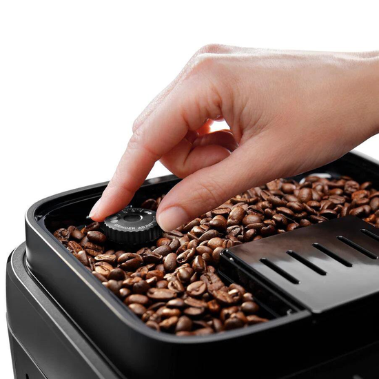 DeLonghi Magnifica Evo kaffivél