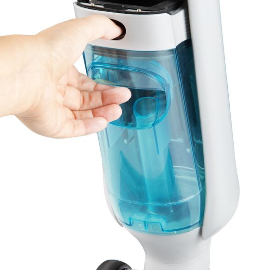 Domo sk&uacute;ringarv&eacute;l me&eth; ryksugu