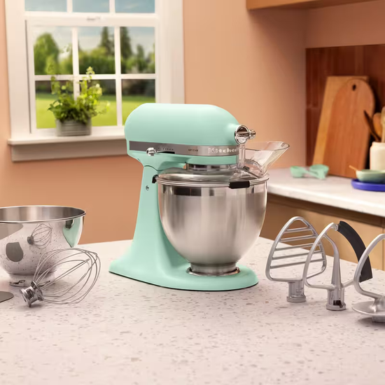 Kitchen Aid Hr&aelig;riv&eacute;l litur &aacute;rsins 2026