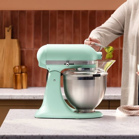 Kitchen Aid Hr&aelig;riv&eacute;l litur &aacute;rsins 2026